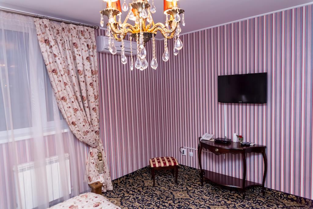 Hotel General Ekibastuz Quarto foto